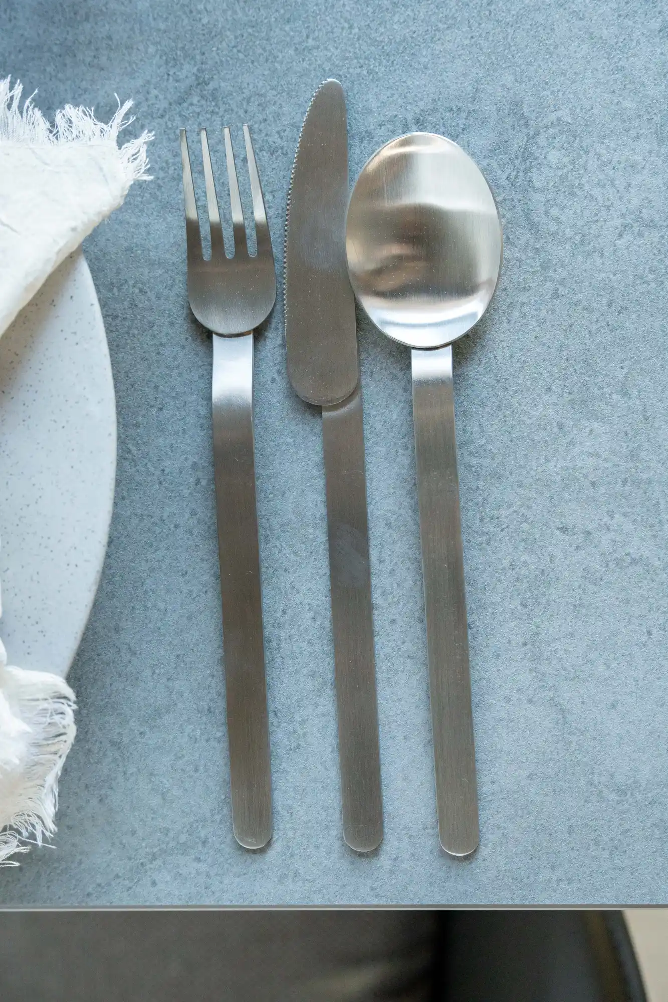 Detail im Schickinger Showroom in Sinzheim – besteck